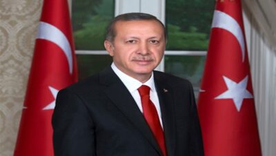 Cumhurbaşkanı Recep Tayyip Erdoğan, Papa Fransuva ile bir telefon görüşmesi gerçekleştirdi