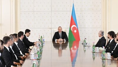 İlham Aliyev Karabağ futbol kulübünün üyelerini kabul etti
