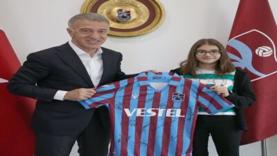 Dünya matematik şampiyonu Beyza Nur Demir kulübümüzü ziyaret etti