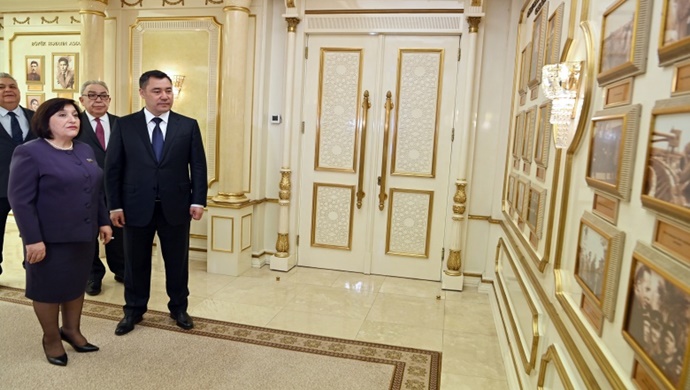 Президент Садыр Жапаров встретился с Председателем Милли Меджлиса Сагибой Али гызы Гафаровой
