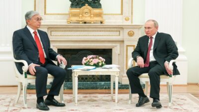 Касым-Жомарт Токаев провел встречу с Президентом России Владимиром Путиным
