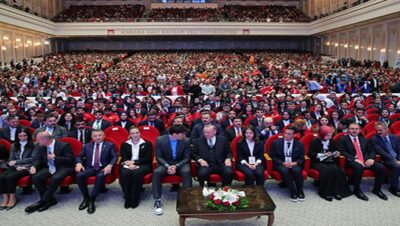 Cumhurbaşkanı Erdoğan, İstiklal Türküleri Lansmanı ve Temsilci Gençler ile Millî Sporcuların Buluşma Programı’na katıldı