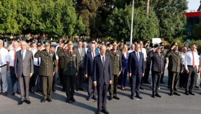 Cumhurbaşkanı Ersin Tatar, Gazimağusa’nın kurtuluşunun 48’inci yıl dönümü dolayısıyla düzenlenen kutlama etkinliklerine katıldı