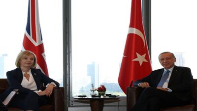 Cumhurbaşkanı Erdoğan, Birleşik Krallık Başbakanı Truss ile bir araya geldi