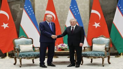 Cumhurbaşkanı Erdoğan, Özbekistan Cumhurbaşkanı Mirziyoyev ile bir araya geldi