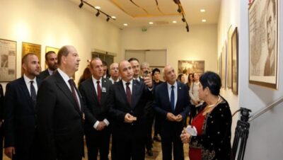 Cumhurbaşkanı Ersin Tatar, 10 Kasım Atatürk’ü Anma Günü’nde Atatürk ve Kıbrıs Dokümantasyon Sergisi’nin açılışına katıldı.