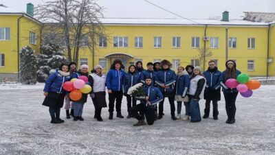 В День матери «Молодая Гвардия Единой России» поздравила более тысячи мам