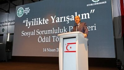 Cumhurbaşkanı Ersin Tatar, İyilikte Yarışalım Sosyal Sorumluluk Projeleri Ödül Töreni’ne katıldı