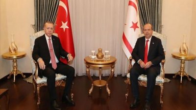 Cumhurbaşkanı Ersin Tatar ile Türkiye Cumhuriyeti Cumhurbaşkanı Recep Tayyip Erdoğan telefon görüşmesi yaparak karşılıklı bayram tebriğinde bulundu