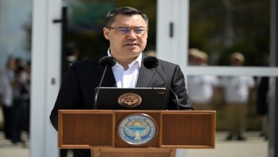 Президент Садыр Жапаров открыл на Иссык-Куле новый ведомственный пансионат для пограничников