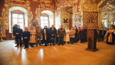 “Birleşik Rusya Kadın Hareketi”, Kuzey Askeri Bölge savaşçıları için Kutsal Üçlü Sergius Lavra’ya bir tur düzenledi