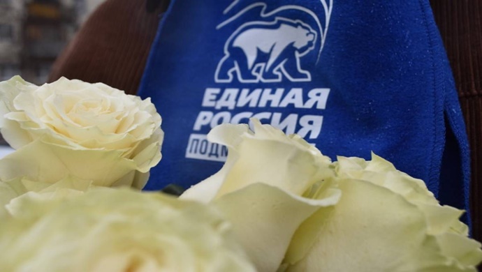 Мастер-классы, адресная помощь, поддержка семей участников СВО: «Единая Россия» поздравит жителей регионов с Днём матери