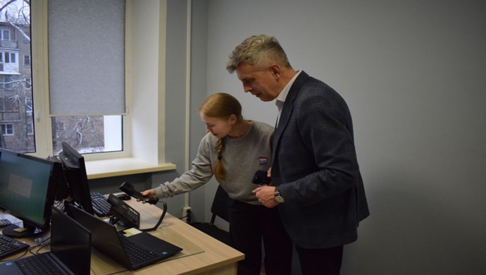 Spor kompleksleri, anaokulları, klinikler, kamusal alanlar: Birleşik Rusya, bölgelerdeki kamu programı tesislerinin durumunu ve çalışmaların ilerleyişini inceledi