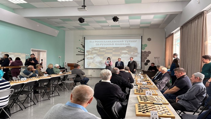 При поддержке «Единой России» в Мамадыше Республики Татарстан состоялся республиканский турнир по шашкам среди людей с ОВЗ